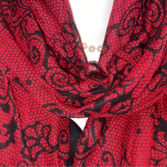 Red Infinity Scarf - Picture 5 of 5